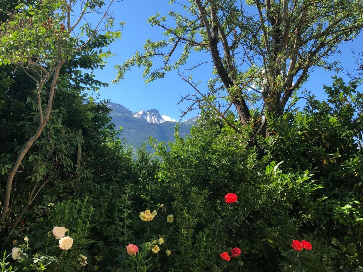 Bnb Chantevent Sierre Exterior foto